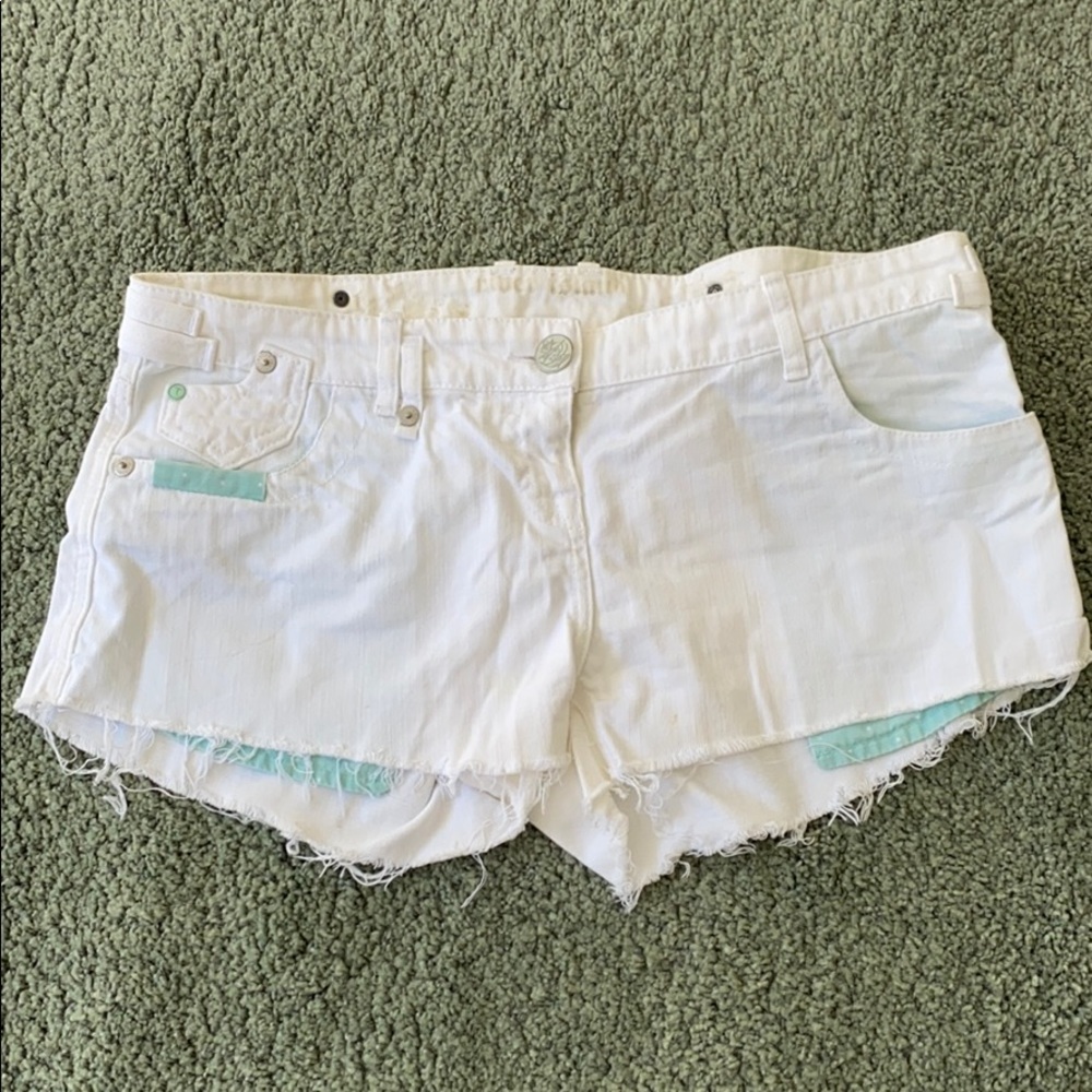 River island White Distressed Jean shorts